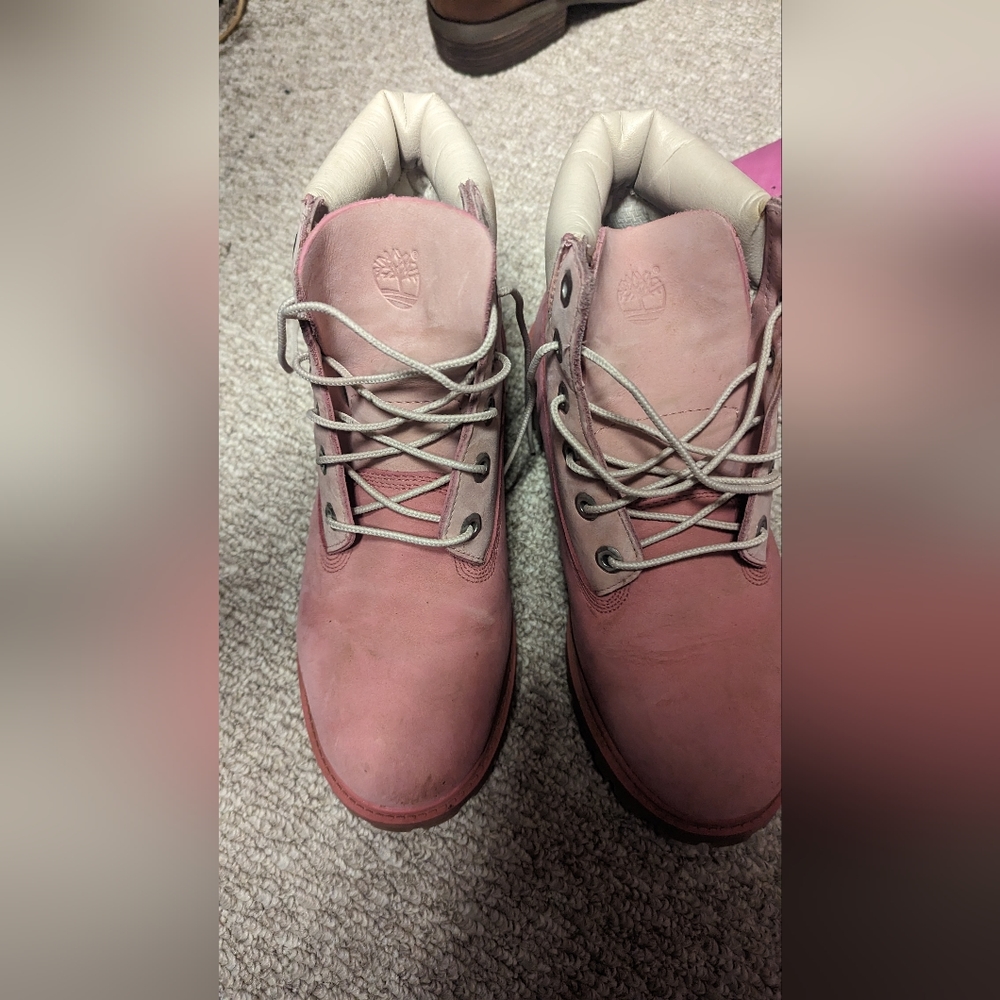 Timberland pink color size 6.5 women